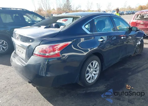 2015 Nissan Altima 2.5 S z USA, uszkodzony, nr VIN 1N4AL3AP1FC223069